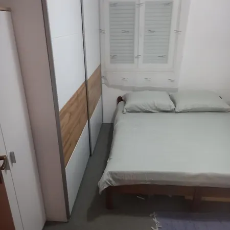 Apartman * Pirovac